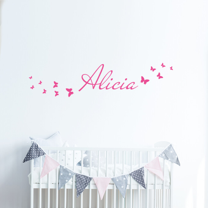 muursticker naam met vlinders roze babykamer inspiratie ideeen leuk roze